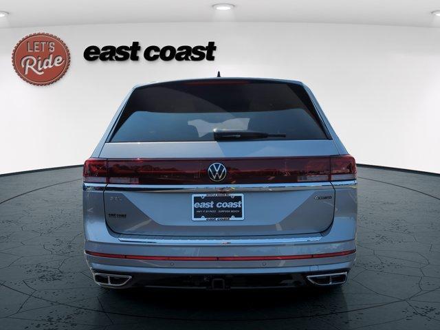 new 2025 Volkswagen Atlas car, priced at $56,954