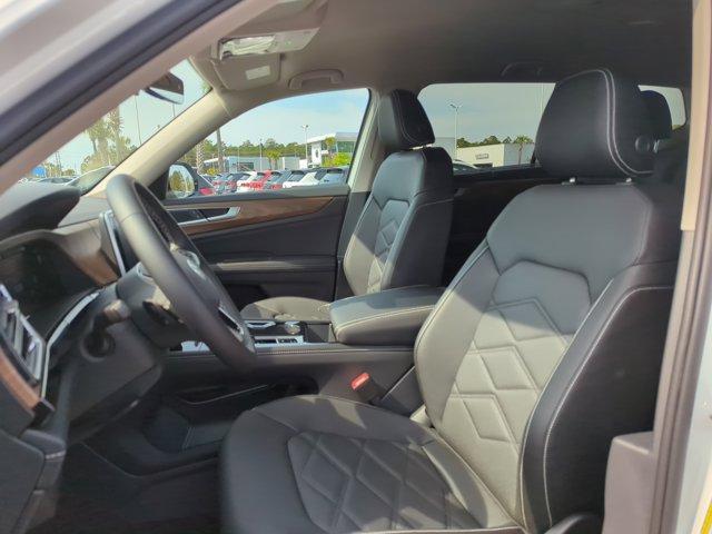 new 2025 Volkswagen Atlas car, priced at $44,541