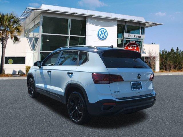 new 2024 Volkswagen Taos car