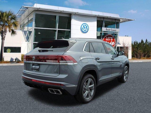 new 2024 Volkswagen Atlas Cross Sport car