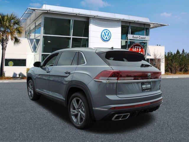 new 2024 Volkswagen Atlas Cross Sport car