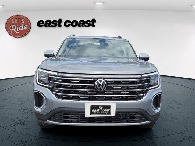 new 2025 Volkswagen Atlas car, priced at $51,316