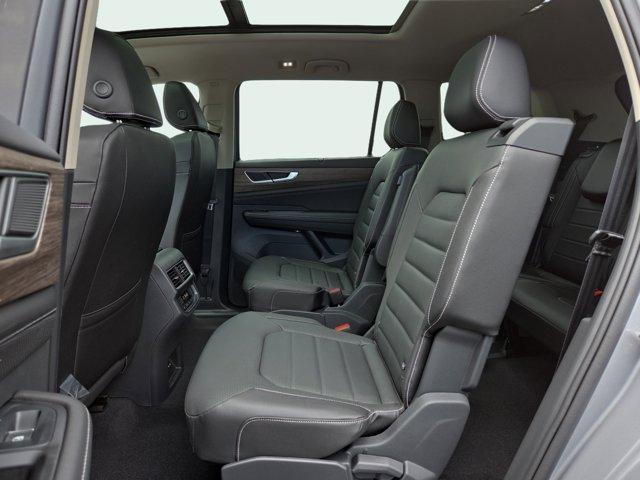 new 2025 Volkswagen Atlas car, priced at $51,316