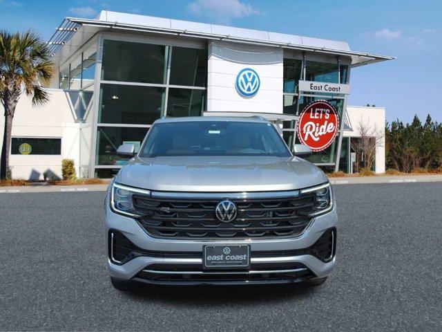 new 2024 Volkswagen Atlas Cross Sport car