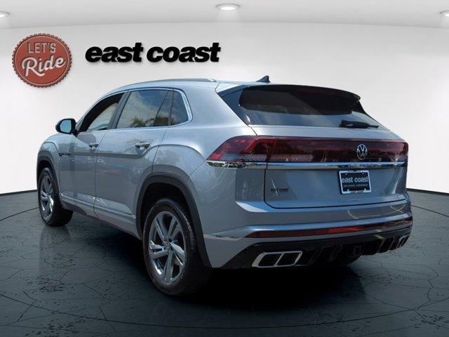 new 2024 Volkswagen Atlas Cross Sport car, priced at $52,061
