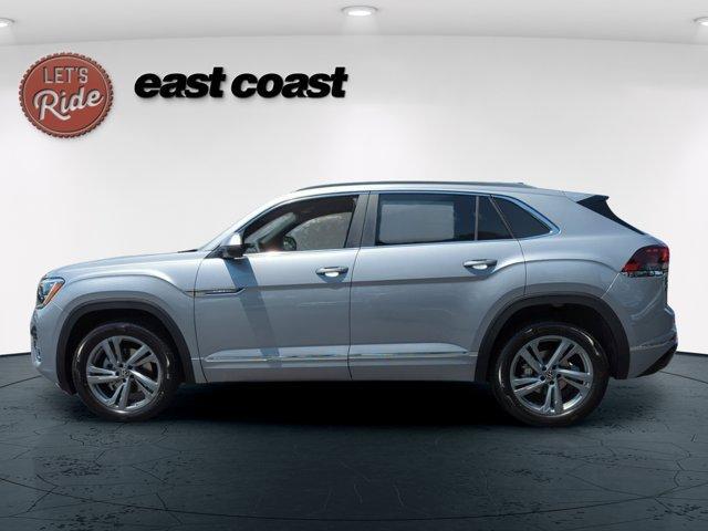 new 2024 Volkswagen Atlas Cross Sport car, priced at $52,061