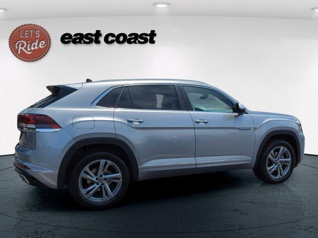 new 2024 Volkswagen Atlas Cross Sport car, priced at $52,061