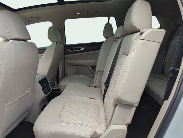 new 2025 Volkswagen Atlas car