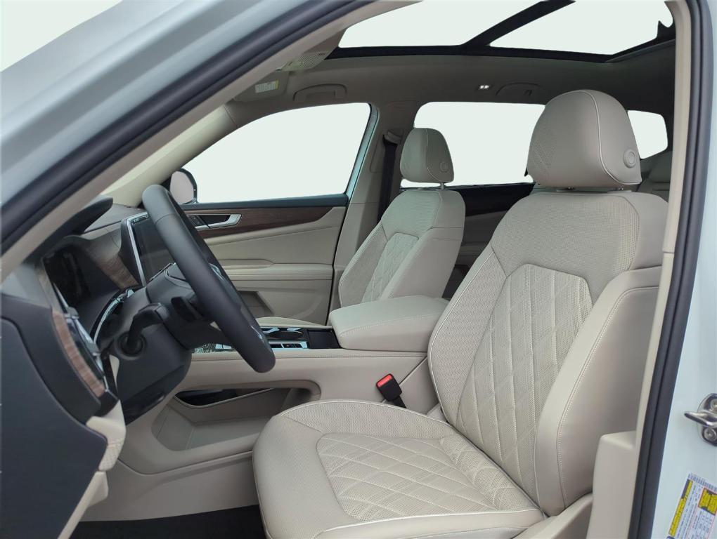 new 2025 Volkswagen Atlas car