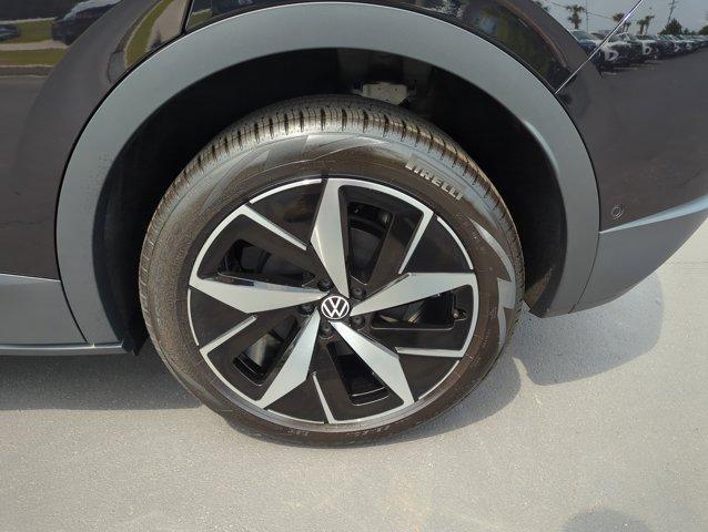new 2025 Volkswagen ID.4 car, priced at $56,666