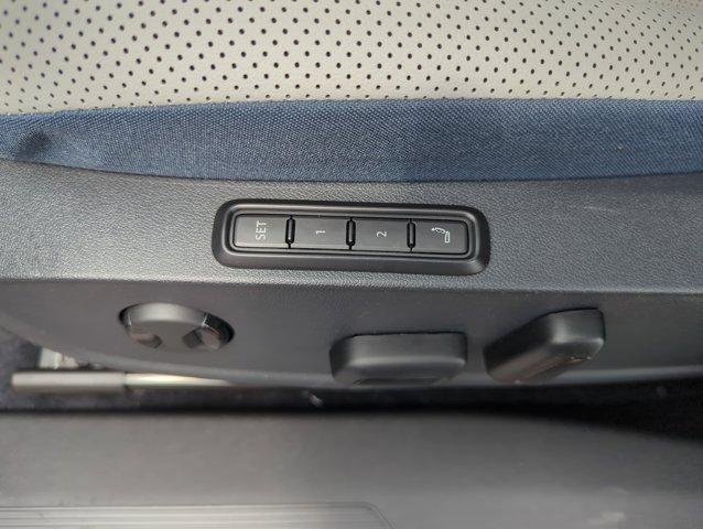 new 2025 Volkswagen ID.4 car, priced at $56,666