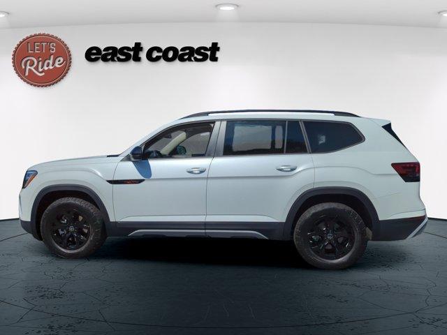 new 2024 Volkswagen Atlas car, priced at $53,966
