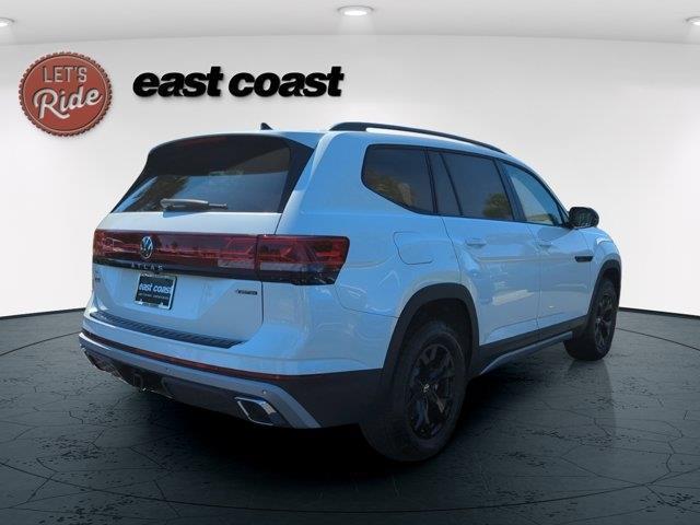 new 2024 Volkswagen Atlas car, priced at $53,966