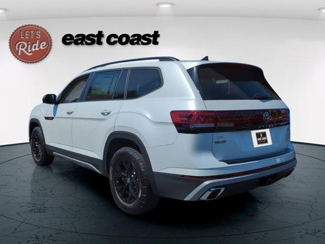 new 2024 Volkswagen Atlas car, priced at $53,966