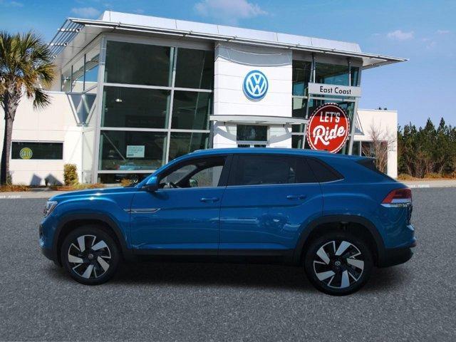 new 2024 Volkswagen Atlas Cross Sport car