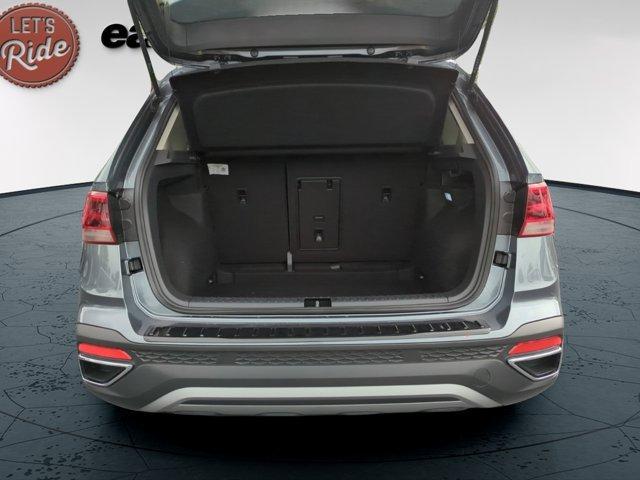 new 2024 Volkswagen Taos car, priced at $32,115