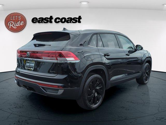 new 2025 Volkswagen Atlas Cross Sport car, priced at $47,006