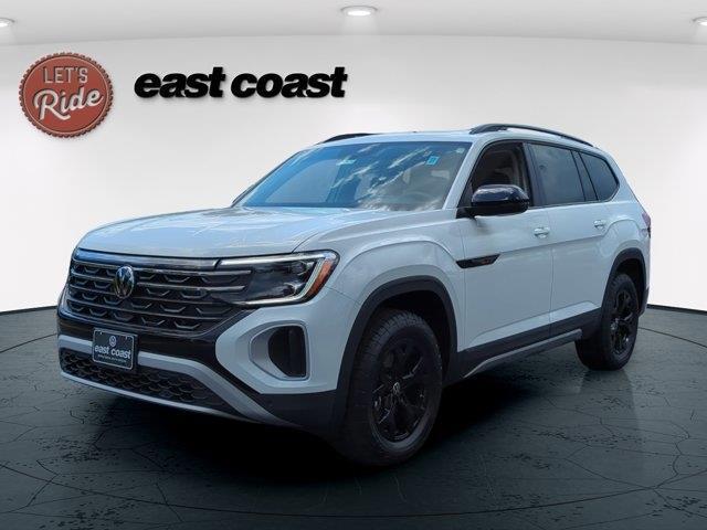 new 2025 Volkswagen Atlas car, priced at $48,671