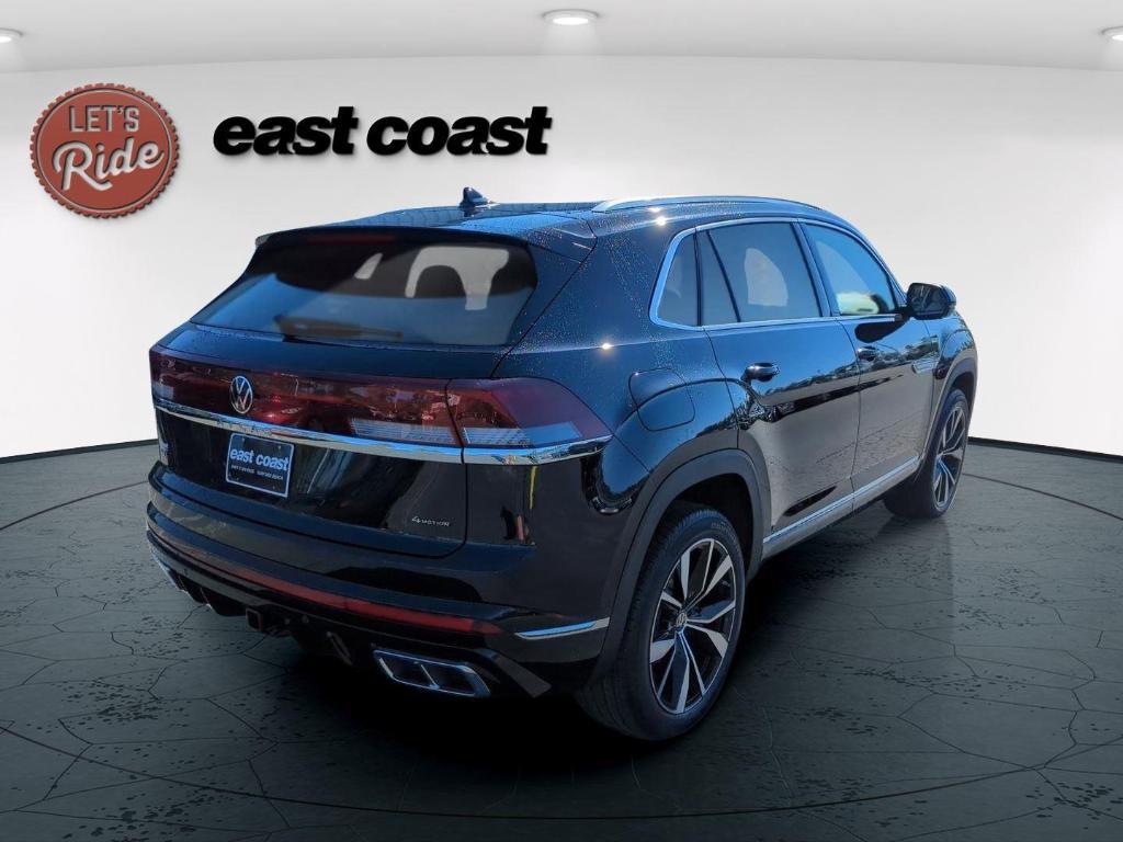 new 2025 Volkswagen Atlas Cross Sport car