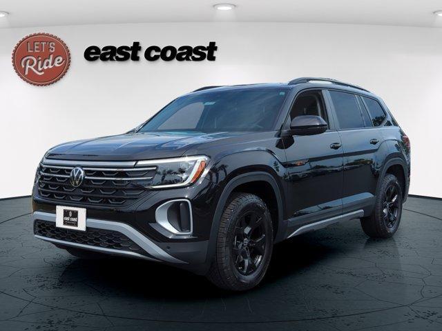 new 2025 Volkswagen Atlas car, priced at $49,366