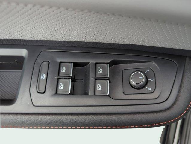 new 2025 Volkswagen Atlas car, priced at $49,366