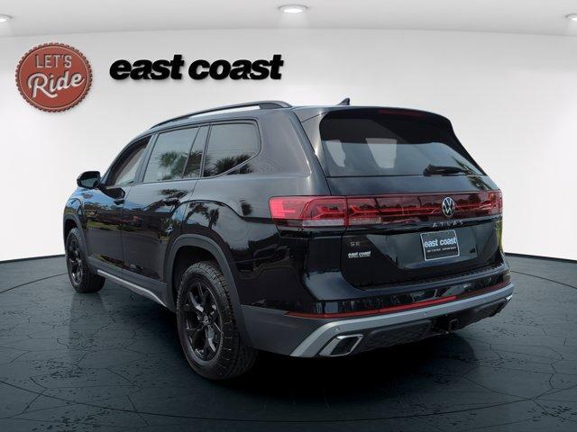 new 2025 Volkswagen Atlas car, priced at $49,366