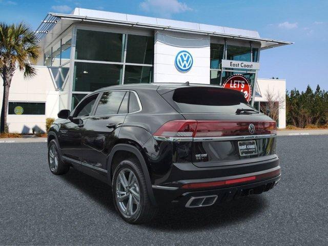 new 2024 Volkswagen Atlas Cross Sport car