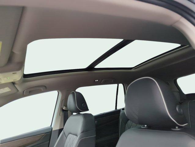 new 2025 Volkswagen Atlas car