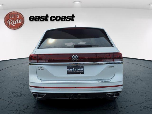 new 2025 Volkswagen Atlas car