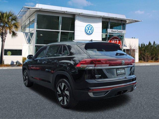 new 2024 Volkswagen Atlas Cross Sport car