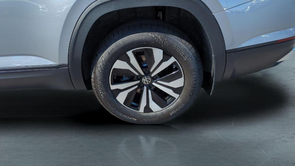 new 2026 Volkswagen Atlas car, priced at $39,769