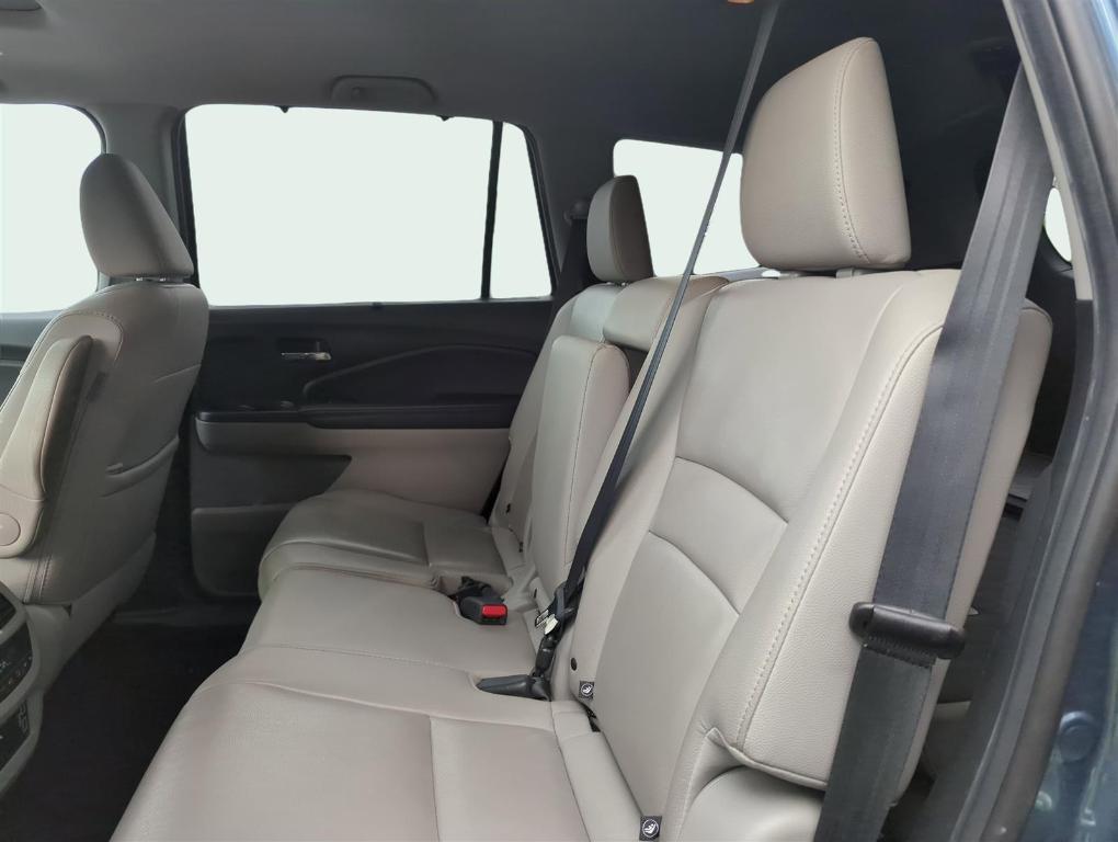used 2021 Honda Pilot car, priced at $20,000