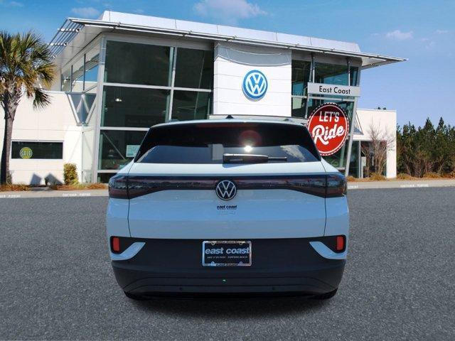 new 2024 Volkswagen ID.4 car