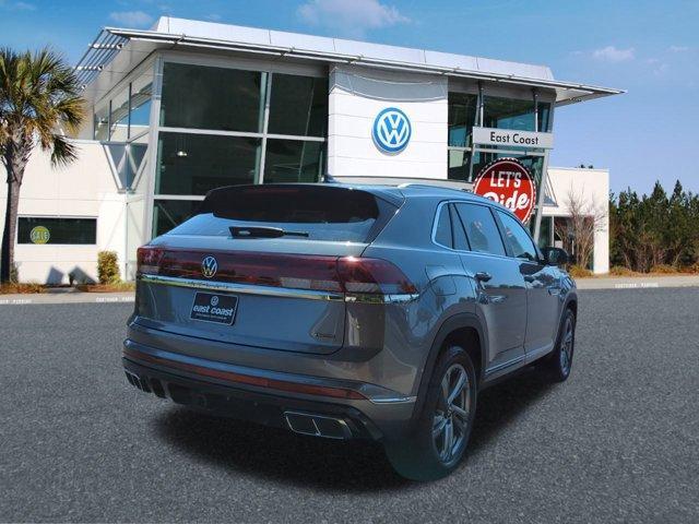 new 2024 Volkswagen Atlas Cross Sport car