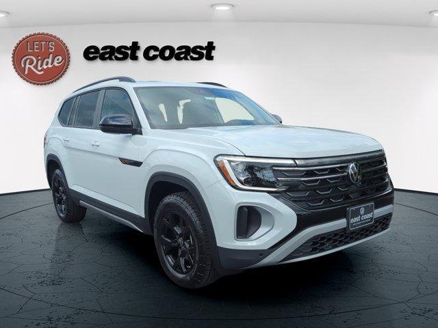 new 2025 Volkswagen Atlas car, priced at $49,479