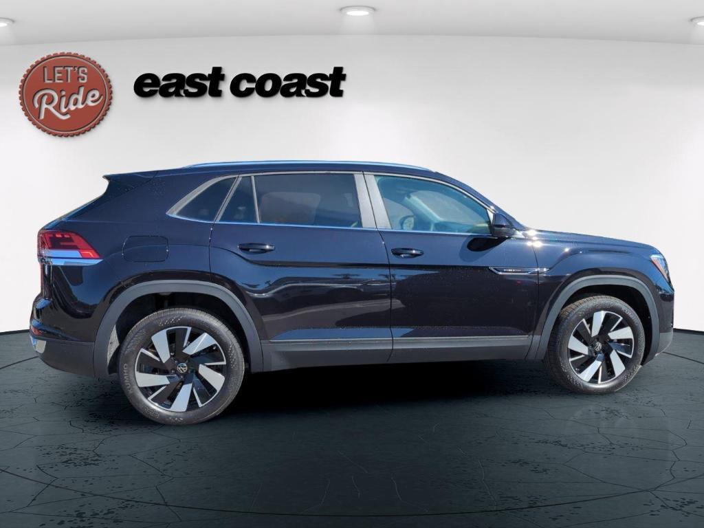 new 2025 Volkswagen Atlas Cross Sport car, priced at $40,441