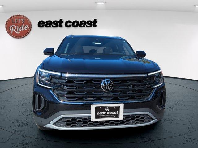 new 2025 Volkswagen Atlas Cross Sport car, priced at $45,441