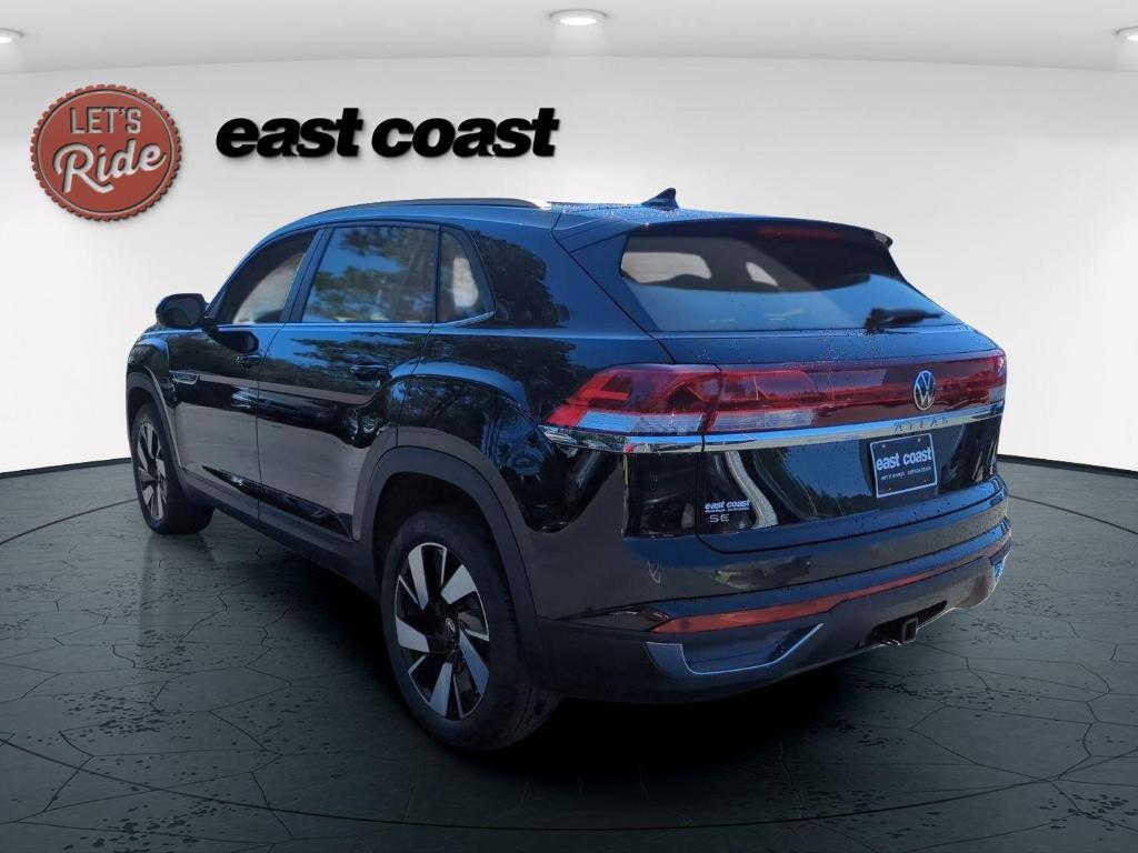 new 2025 Volkswagen Atlas Cross Sport car, priced at $40,441
