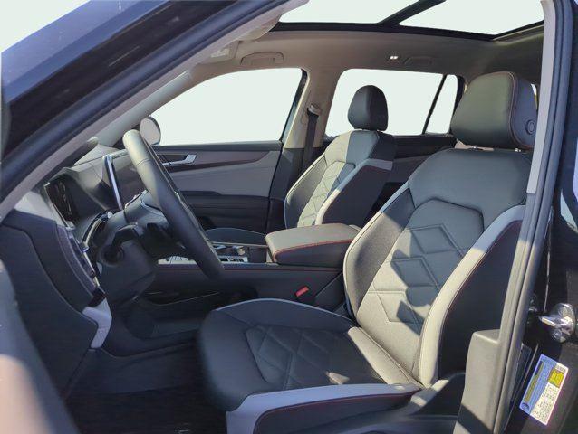 new 2025 Volkswagen Atlas car, priced at $49,479