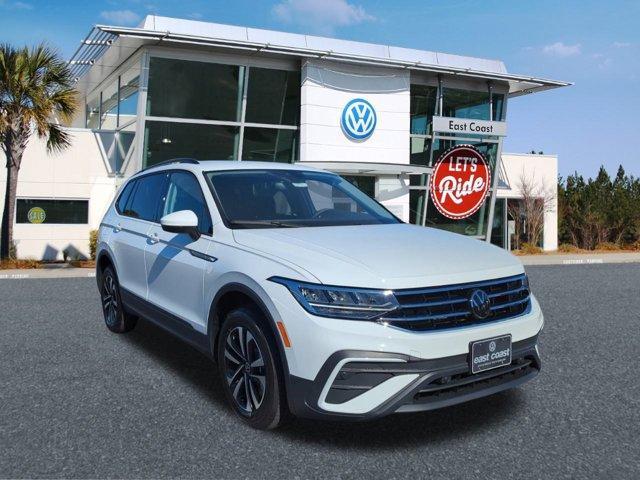 new 2024 Volkswagen Tiguan car, priced at $31,311