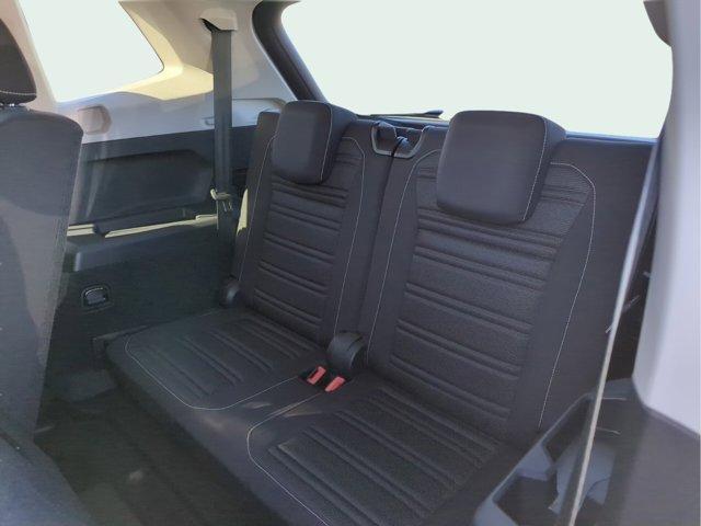 new 2024 Volkswagen Tiguan car, priced at $31,311