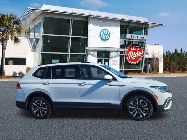 new 2024 Volkswagen Tiguan car