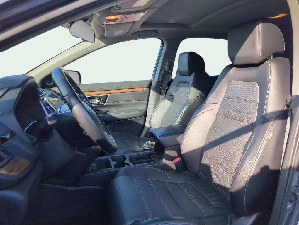 used 2018 Honda CR-V car, priced at $26,500