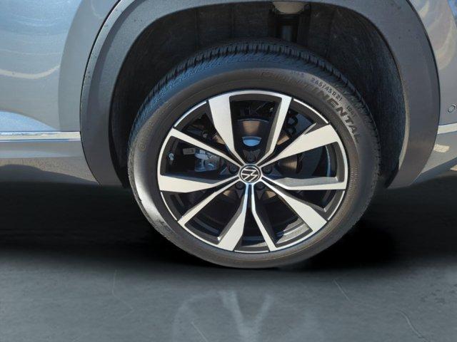 new 2025 Volkswagen Atlas Cross Sport car