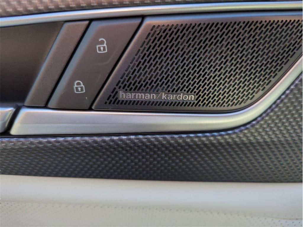 new 2025 Volkswagen Atlas Cross Sport car
