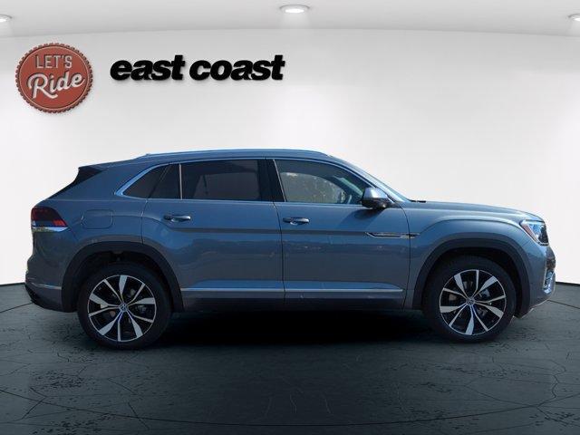 new 2025 Volkswagen Atlas Cross Sport car