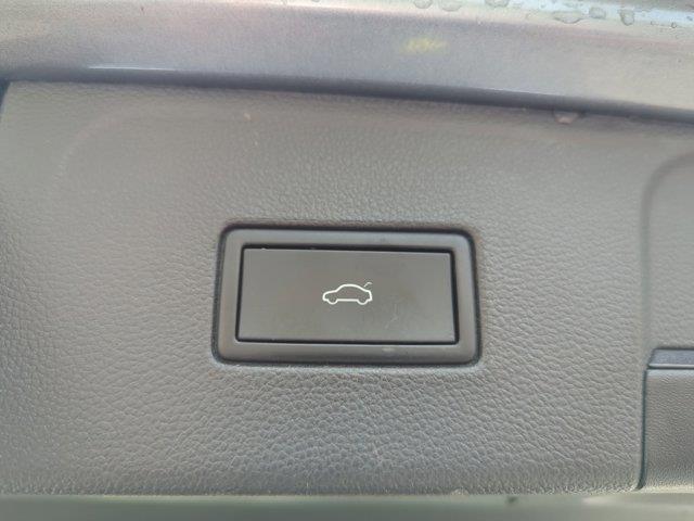 used 2023 Volkswagen Atlas car, priced at $32,500