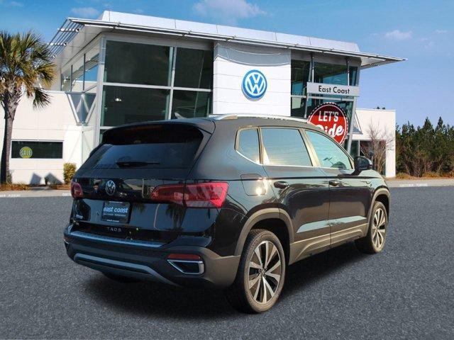 new 2024 Volkswagen Taos car