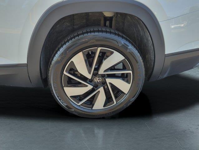 new 2025 Volkswagen Atlas car, priced at $46,386