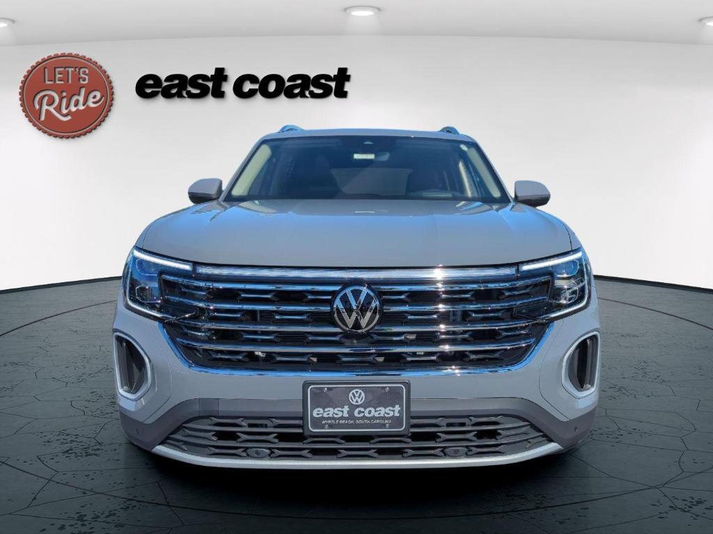 new 2026 Volkswagen Atlas car, priced at $50,842